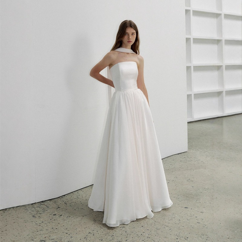 Minimally Designed Strapless W - Photography Natural Lighting Basics 评论和价格
