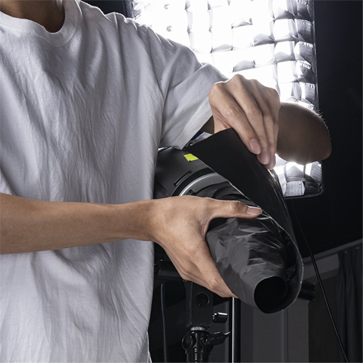 Digital Essentials Double-Side - Photography Lighting Essentials 评论和价格